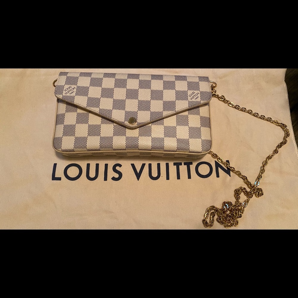 Louis Vuitton Félicie Pochette in Damier Azur